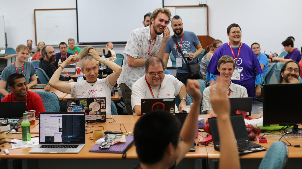 A Debian tagjai jól érzik magukat a DebConf18-on, Hszincsuban